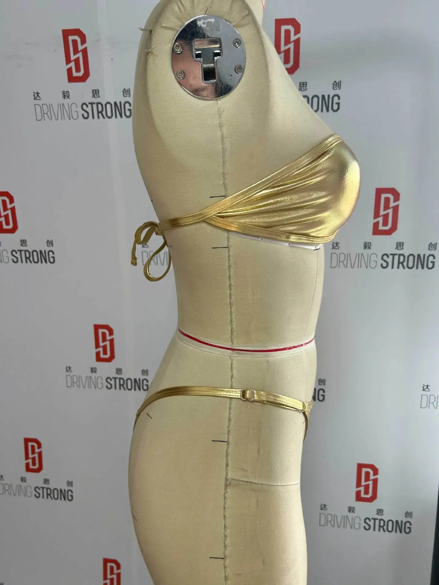 Bikini Bandeau Sexy para mujer, traje de baño con anillo de Metal | Ropa de mujer · Omeda.es - Imagen 8