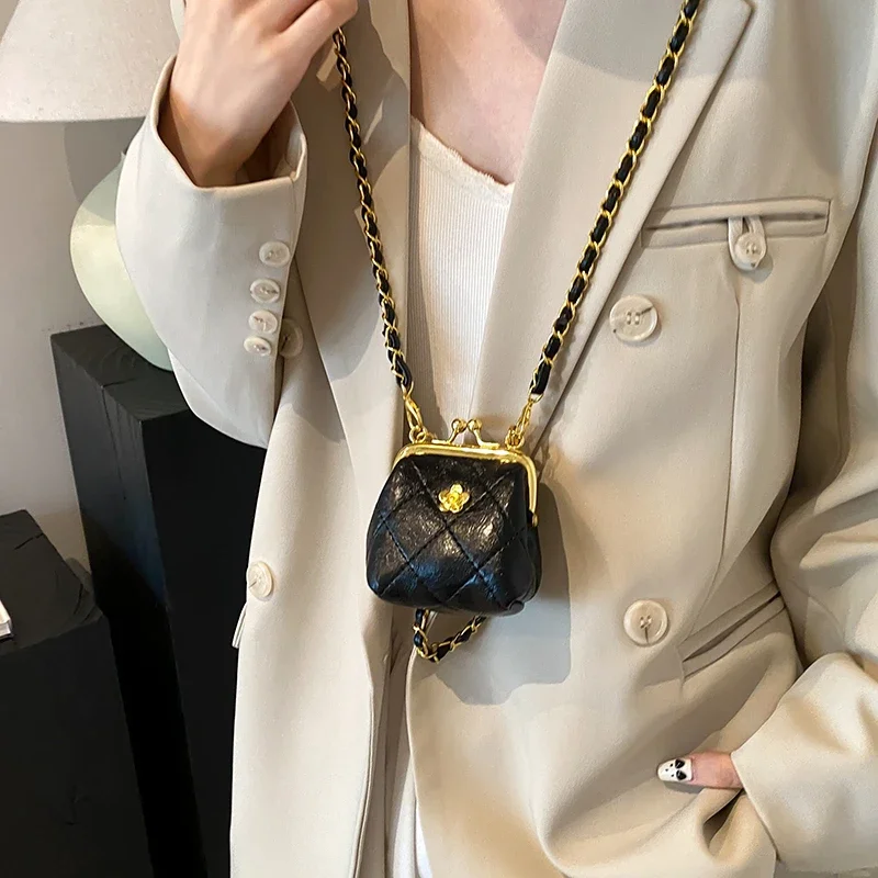 Bolso cruzado con cadena de lujo para mujer, Mini monedero con Clip | Accesorios de moda · Omeda.es - Imagen 4