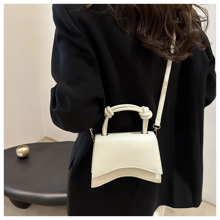 Bolso cruzado de estilo occidental para mujer, bandolera pequeña | Accesorios de moda · Omeda.es - Imagen 35