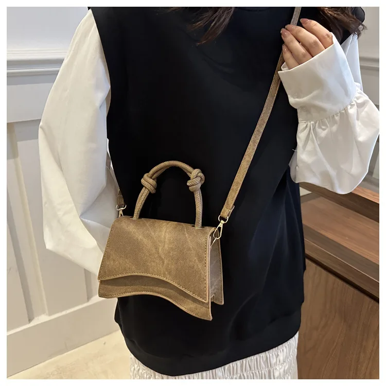 Bolso cruzado de estilo occidental para mujer, bandolera pequeña | Accesorios de moda · Omeda.es - Imagen 37