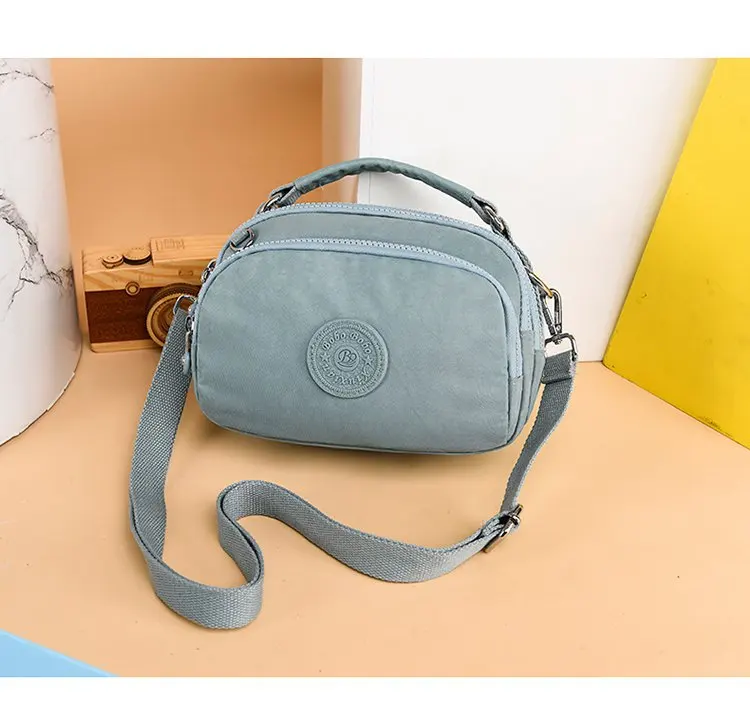 Bolso cruzado pequeño para mujer, bandolera de estilo exterior, | Accesorios de moda · Omeda.es - Imagen 12