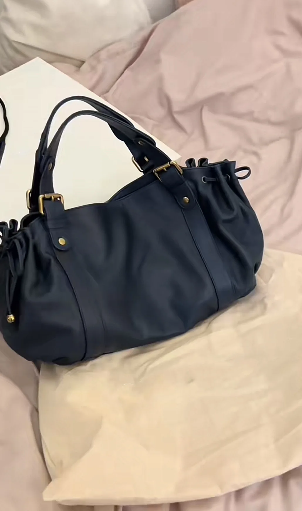 Bolso cruzado sencillo para mujer, bolso Boston de hombro para ir al | Accesorios de moda · Omeda.es - Imagen 9