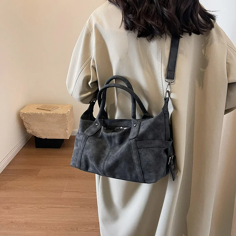 Bolso de hombro de piel sintética para mujer, de diseño Retro | Accesorios de moda · Omeda.es - Imagen 4