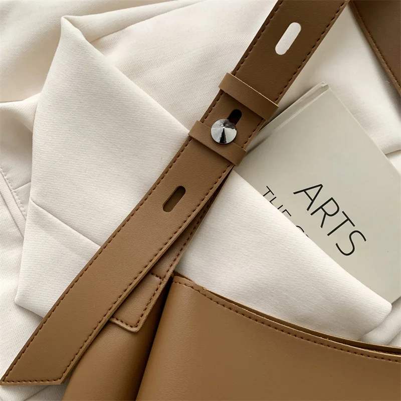 Bolso de mano de cuero de moda para mujer, tendencia 2025, bolso | Accesorios de moda · Omeda.es - Imagen 13