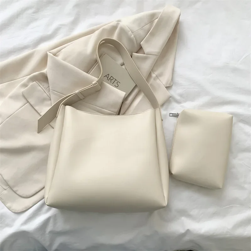 Bolso de mano de cuero de moda para mujer, tendencia 2025, bolso | Accesorios de moda · Omeda.es - Imagen 32