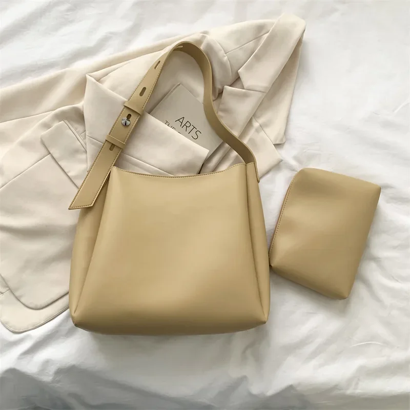 Bolso de mano de cuero de moda para mujer, tendencia 2025, bolso | Accesorios de moda · Omeda.es - Imagen 34