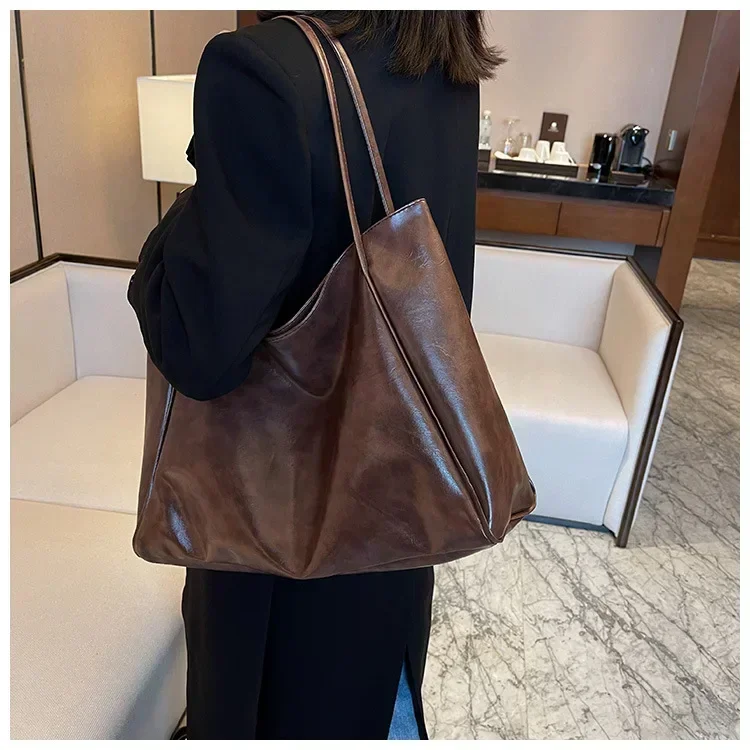 Bolso de mano de moda para mujer, bolsa de hombro de cuero Pu suave | Accesorios de moda · Omeda.es - Imagen 9