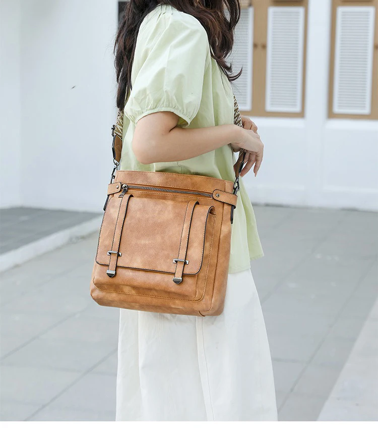 Bolso de mujer, bolso cruzado de estilo clásico a la moda, bolso | Accesorios de moda · Omeda.es - Imagen 12