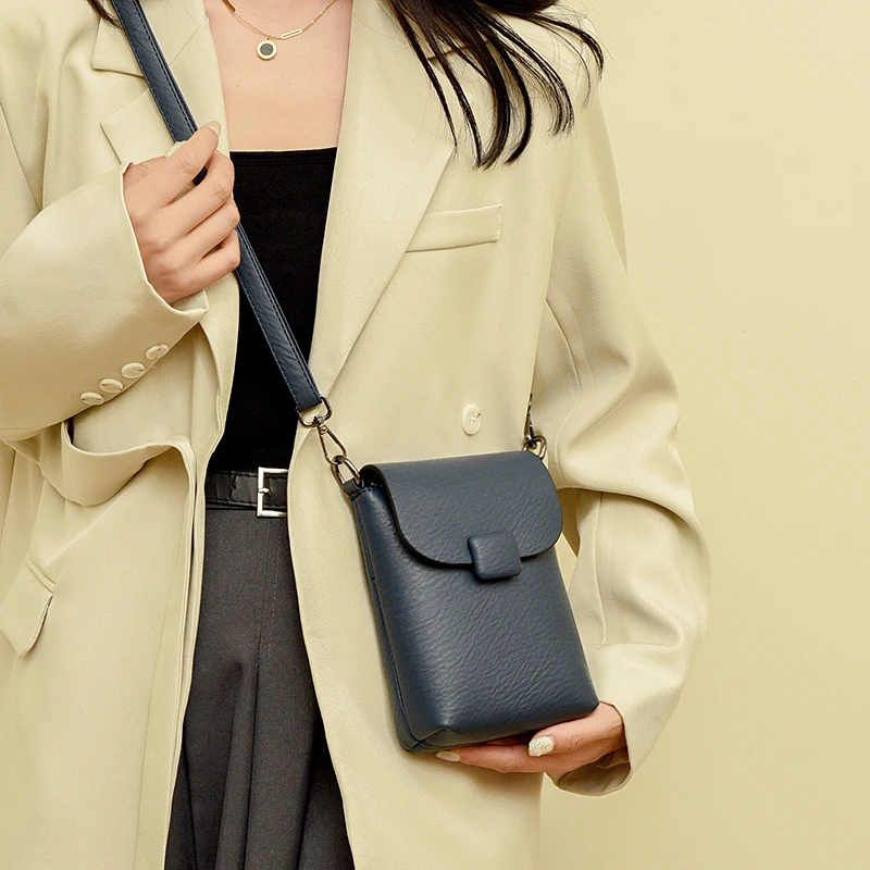 Bolso pequeño para teléfono, bolsos de hombro con solapa para mujer, | Accesorios de moda · Omeda.es - Imagen 12