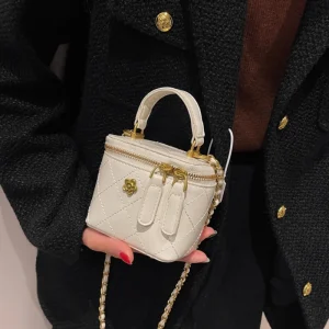 Bolso pequeño tipo Bombonera para mujer, Mini bolsos de mano | Accesorios de moda · Omeda.es