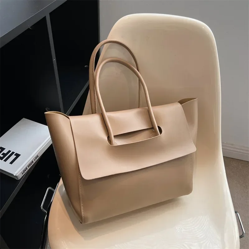 Bolsos de hombro a la moda para mujer, novedad de 2024, bolsos de | Accesorios de moda · Omeda.es - Imagen 39