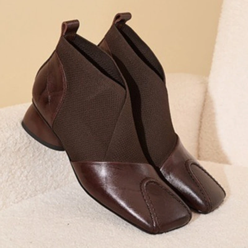 Botas cortas de moda para mujer, botas Chelsea ligeras y versátiles | Zapatos y calzado · Omeda.es - Imagen 8