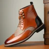 Botas de hombre a la moda, botas de cuero puntiagudas de estilo | Zapatos y calzado · Omeda.es