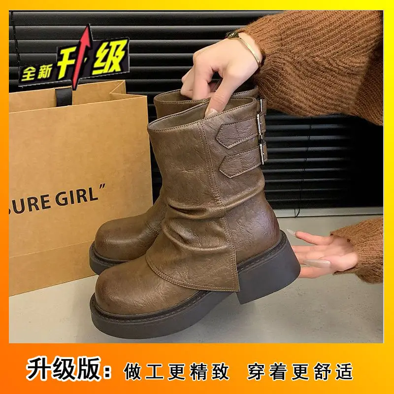 Botas De moda De invierno 2024, Botas De plataforma De tacón plano a | Zapatos y calzado · Omeda.es - Imagen 15