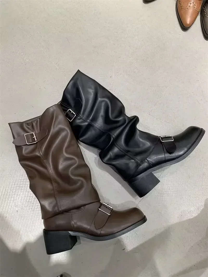 Botas de mujer hasta la rodilla plataforma tacones gruesos tendencia | Zapatos y calzado · Omeda.es - Imagen 6