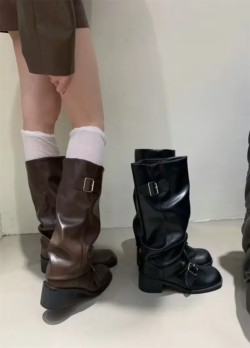 Botas de mujer hasta la rodilla plataforma tacones gruesos tendencia | Zapatos y calzado · Omeda.es - Imagen 9