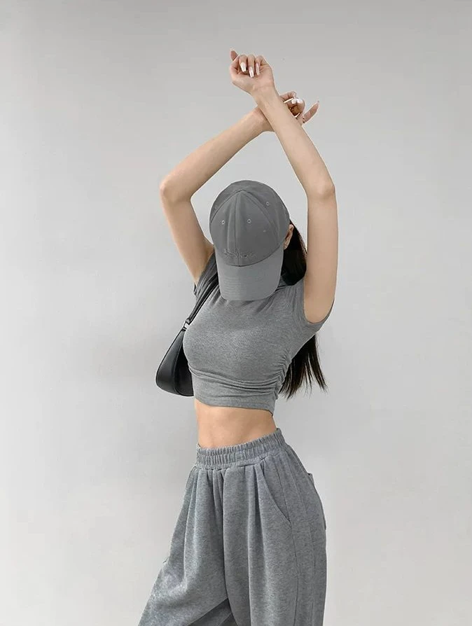 Camiseta corta ajustada con cuello alto para mujer, Tops de Color | Ropa de mujer · Omeda.es - Imagen 13