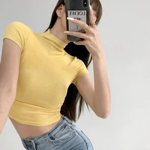 Camiseta corta ajustada con cuello alto para mujer, Tops de Color | Ropa de mujer · Omeda.es - Imagen 29