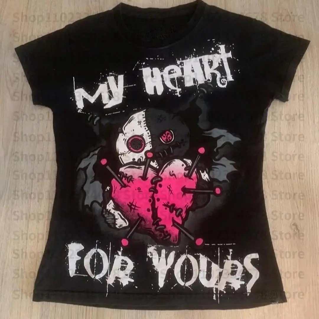 Camiseta corta con estampado gráfico ajustado para mujer, ropa de | Ropa de mujer · Omeda.es - Imagen 3