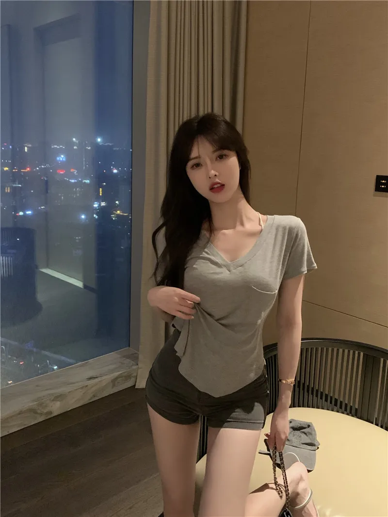 Camiseta para mujer 2025, novedad de verano, diseño con cuello en V, | Ropa de mujer · Omeda.es - Imagen 10