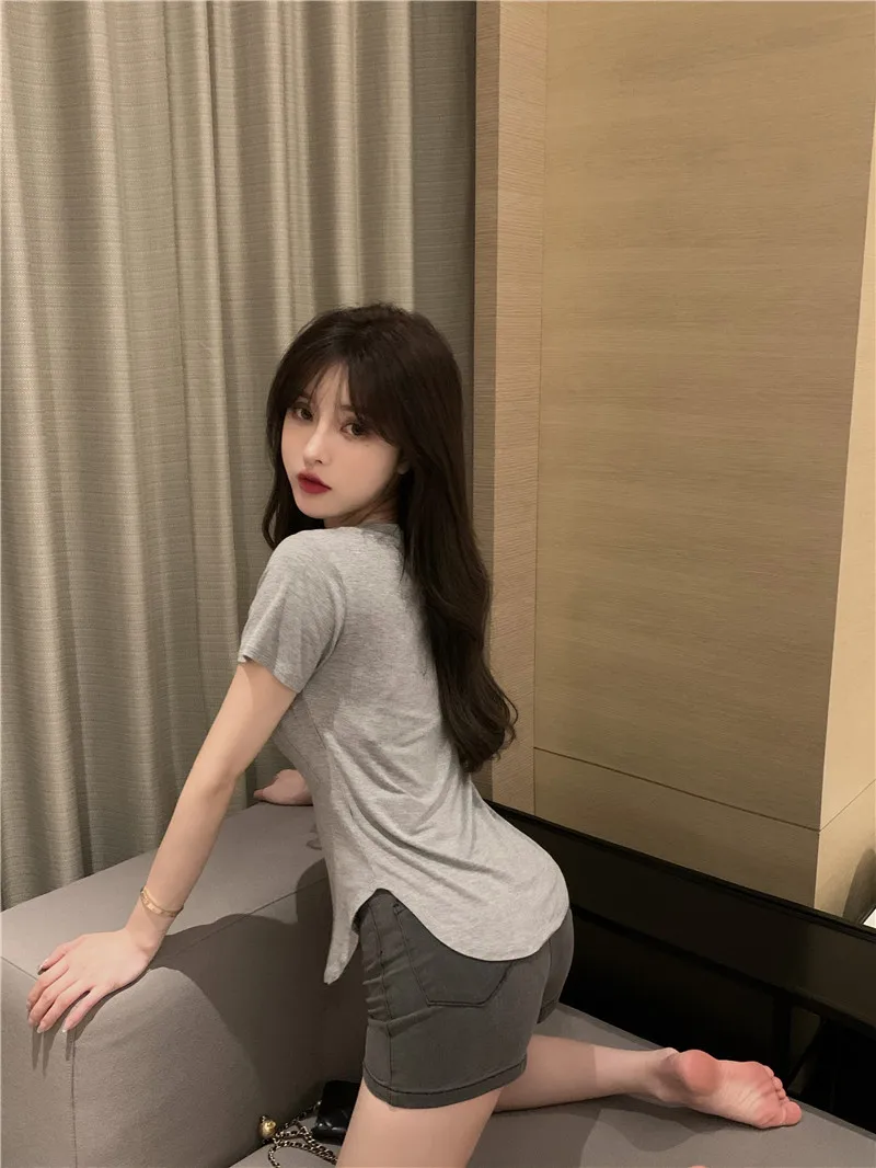 Camiseta para mujer 2025, novedad de verano, diseño con cuello en V, | Ropa de mujer · Omeda.es - Imagen 9