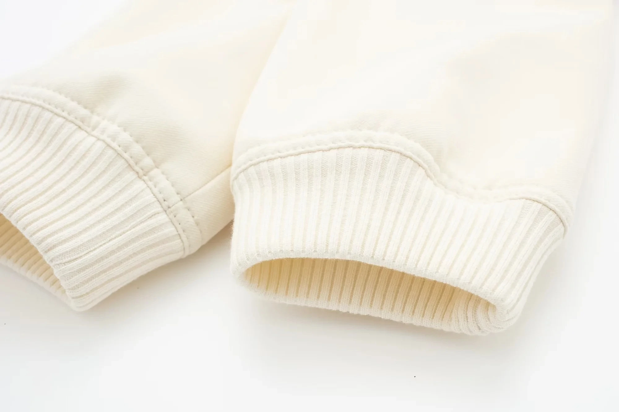 Chaqueta negra elegante a la moda para mujer, abrigo recortado | Ropa de mujer · Omeda.es - Imagen 12