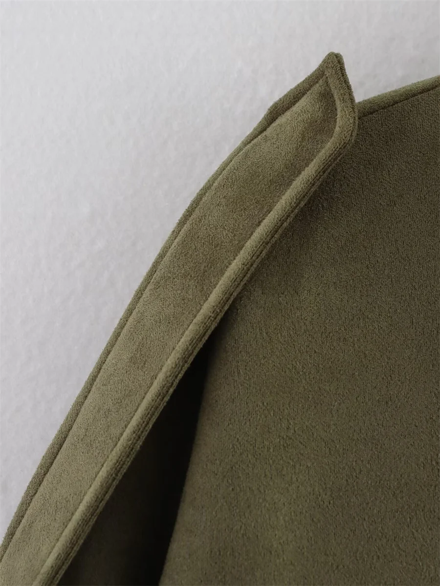 Chaquetas Bomber elegantes del ejército para mujer, abrigos a la moda | Ropa de mujer · Omeda.es - Imagen 9