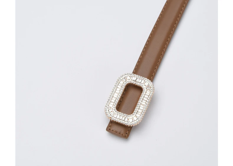 Cinturón de cuero de lujo para mujer, faja con hebilla suave, | Accesorios de moda · Omeda.es - Imagen 8