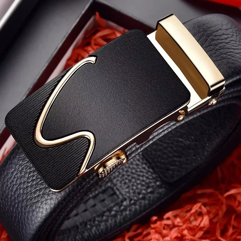 Cinturón de cuero de moda para hombres: cinturón con hebilla de metal | Accesorios de moda · Omeda.es - Imagen 5