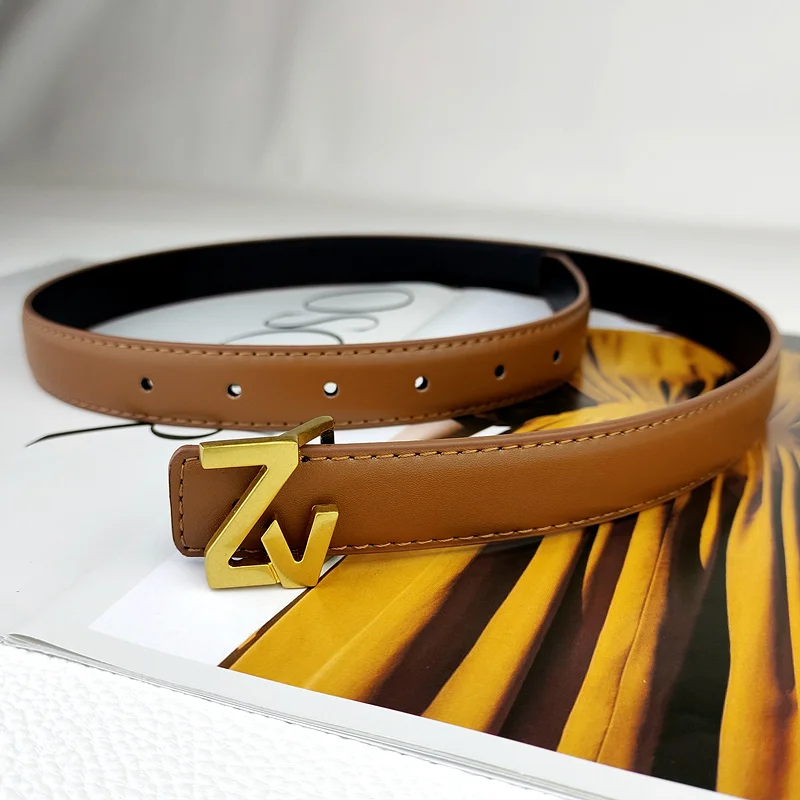 Cinturón de mujer con hebilla zv, lujo ligero, simple y de alta gama, | Accesorios de moda · Omeda.es - Imagen 4