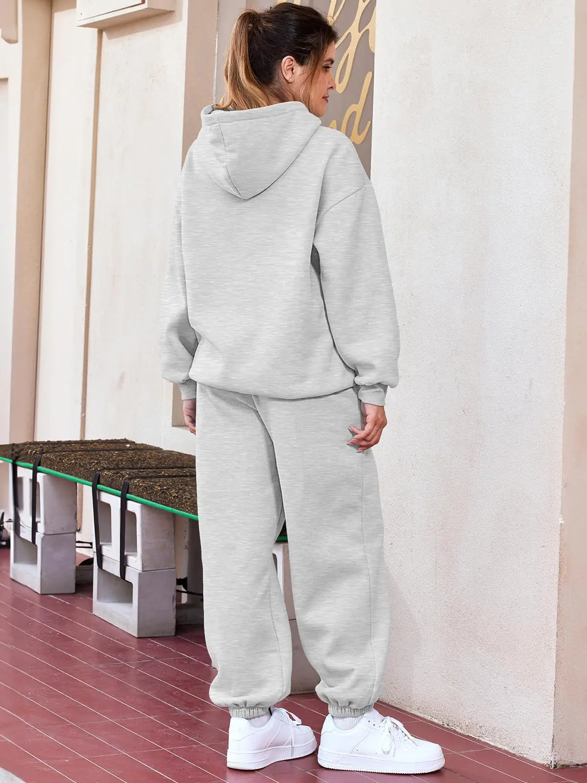 Conjunto de sudadera con capucha y jogging unisex de otoño e | Ropa de hombre · Omeda.es - Imagen 30