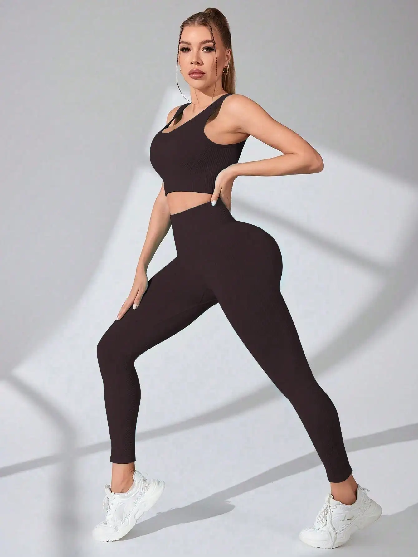 Conjuntos de entrenamiento para mujer de 2 piezas: leggings de yoga | Ropa de mujer · Omeda.es - Imagen 12