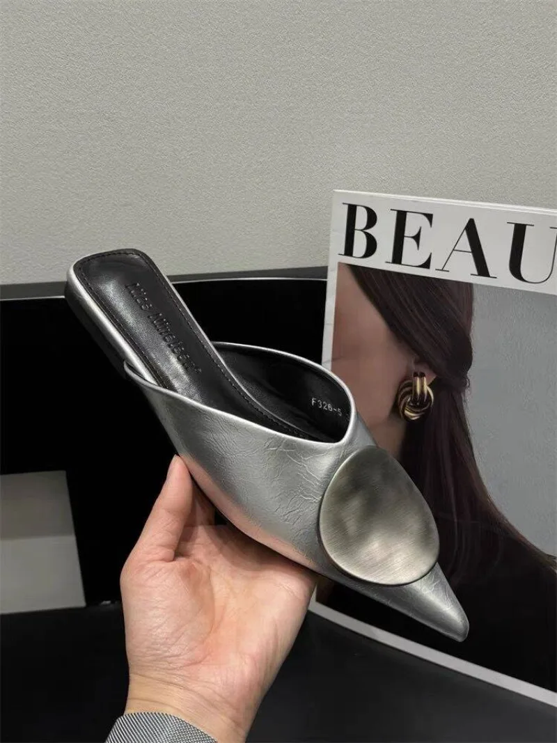 Diapositivas femeninas, zapatos planos con punta estrecha a la moda, | Zapatos y calzado · Omeda.es - Imagen 5