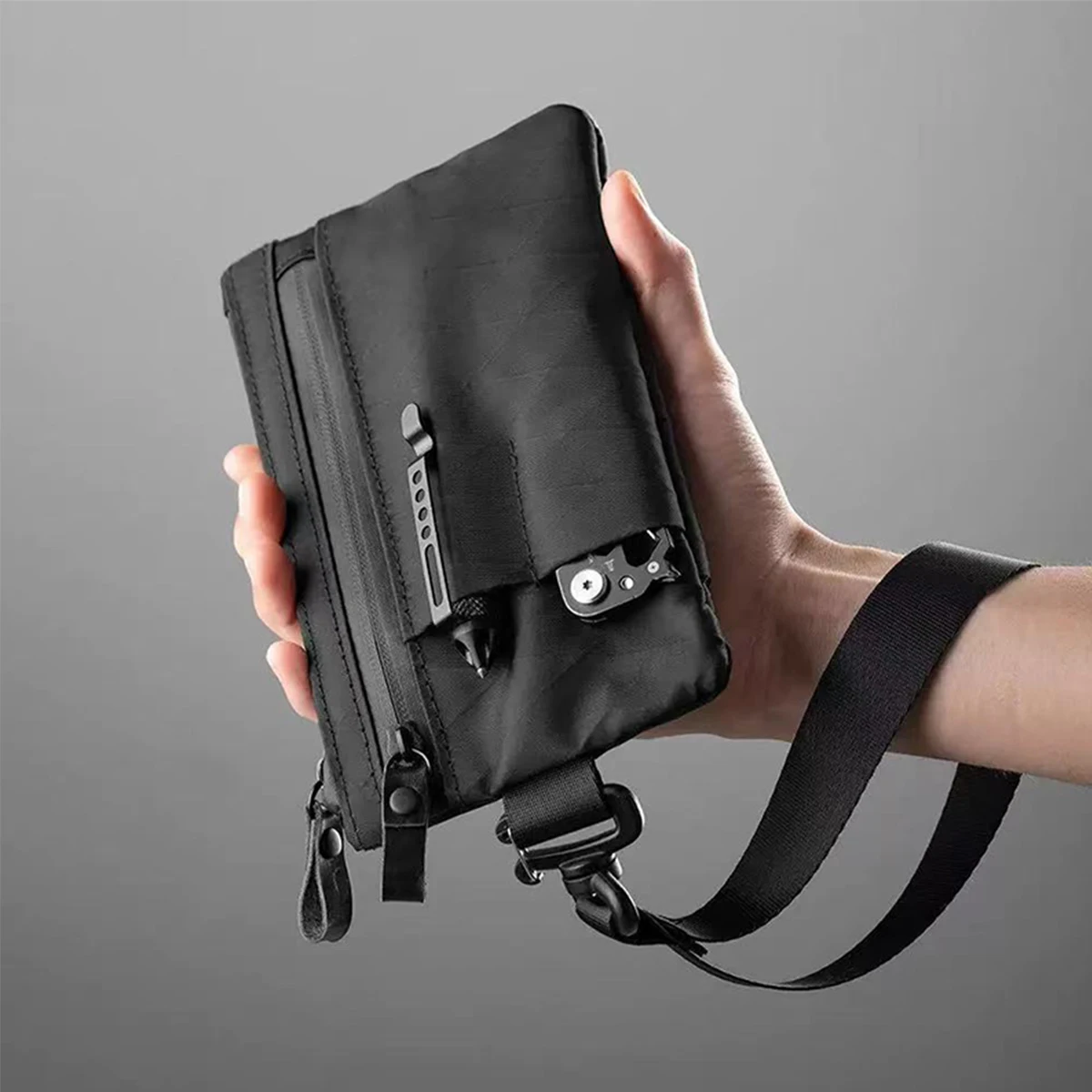 Embrague con cremallera y pulsera, porta pasaporte, cartera con | Accesorios de moda · Omeda.es - Imagen 2