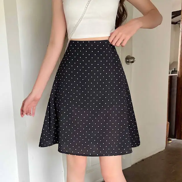 Faldas para mujer de cintura alta por debajo de la rodilla falda roja | Ropa de mujer · Omeda.es - Imagen 16