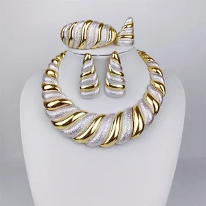 Juegos de joyas para mujer chapados en oro de Dubái, collar grande | Accesorios de moda · Omeda.es