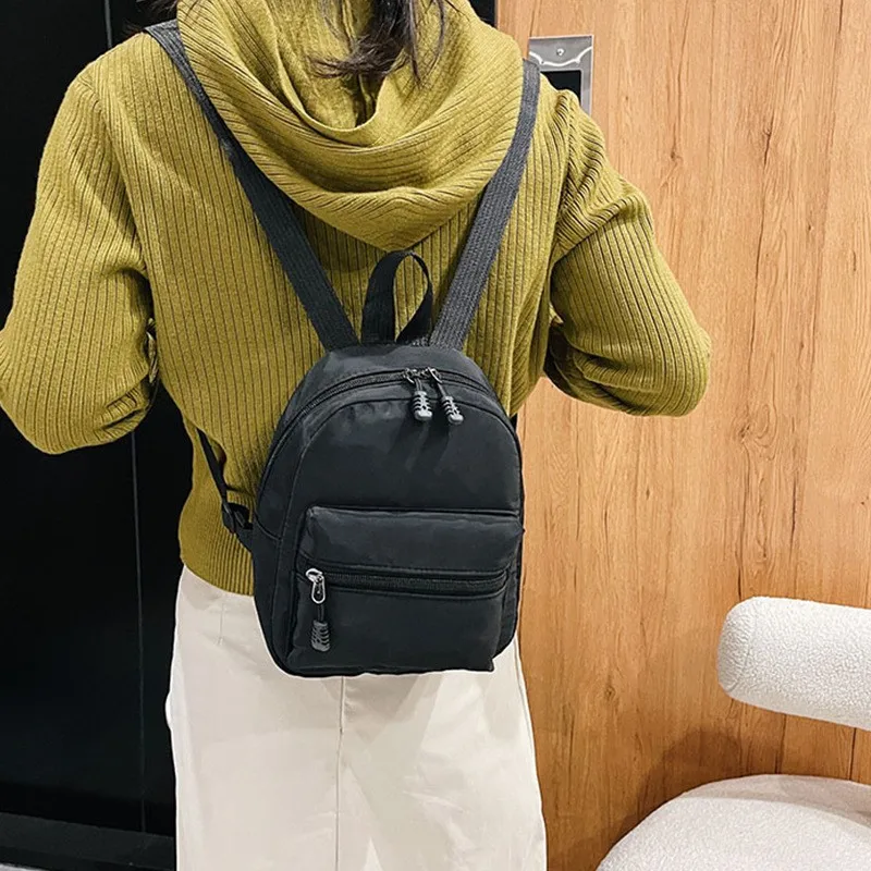 Mini mochilas para mujer, bolso de nailon de tendencia para mujer, | Accesorios de moda · Omeda.es - Imagen 4