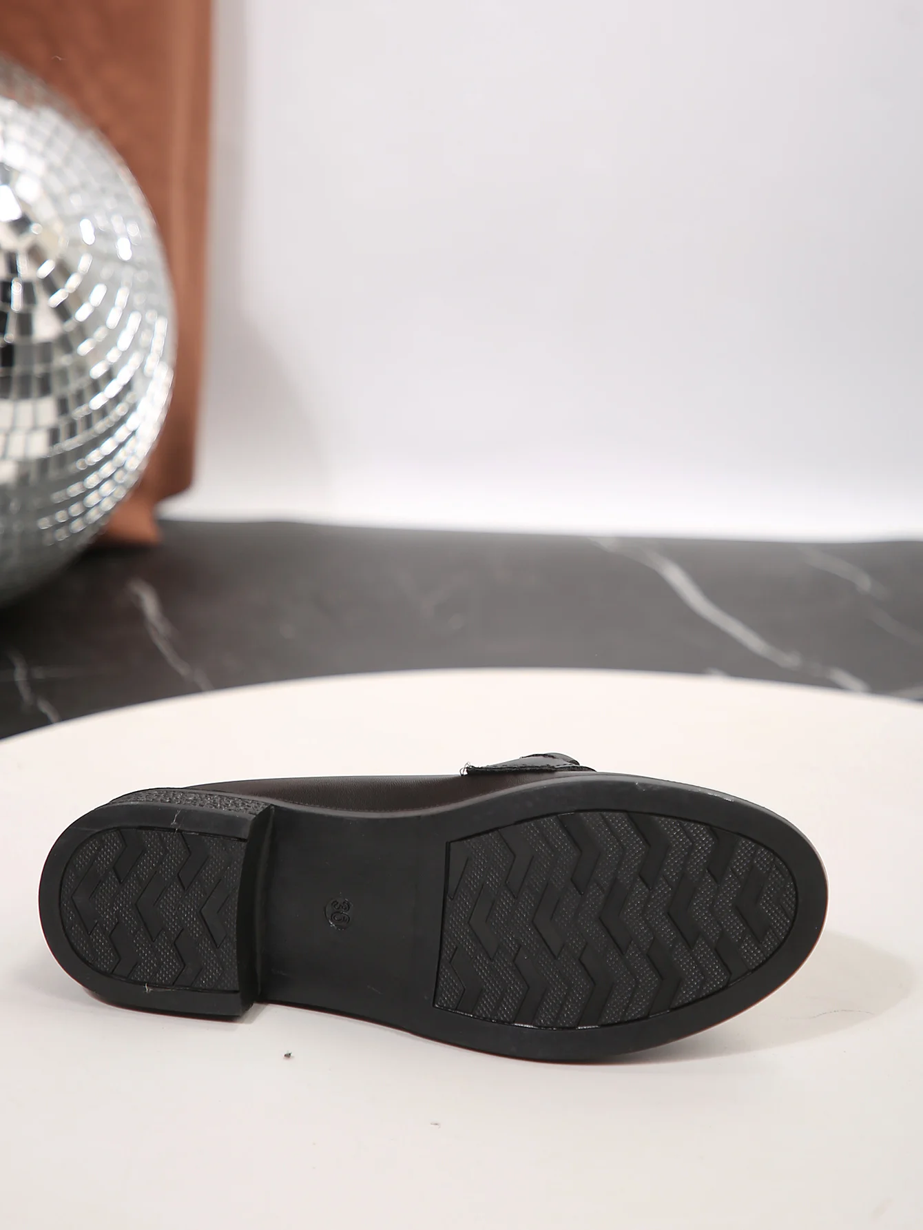 Mocasines planos para mujer Zapatos de cuero pequeños con cabeza | Zapatos y calzado · Omeda.es - Imagen 12