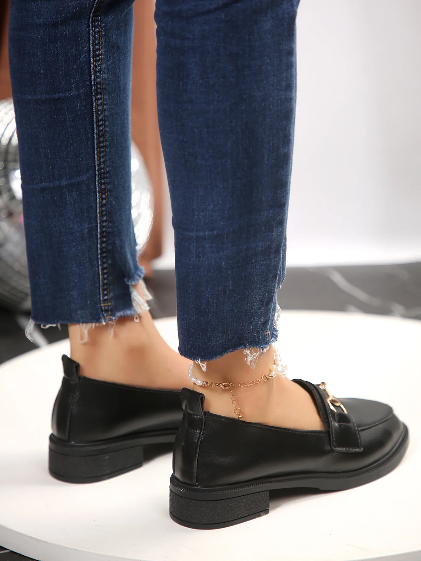 Mocasines planos para mujer Zapatos de cuero pequeños con cabeza | Zapatos y calzado · Omeda.es - Imagen 9