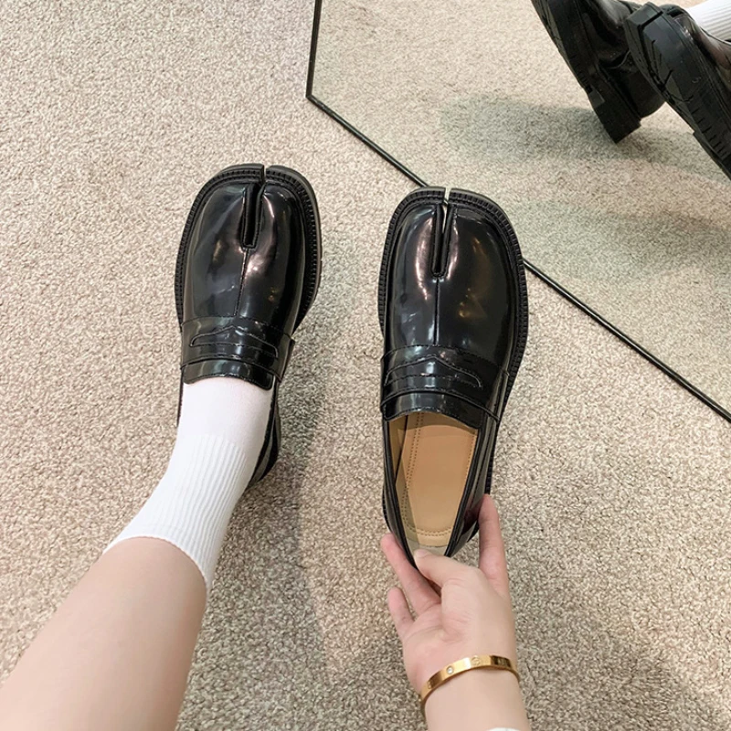 Mocasines con punta abierta y plataforma gruesa de diseñador de marca | Zapatos y calzado · Omeda.es - Imagen 10