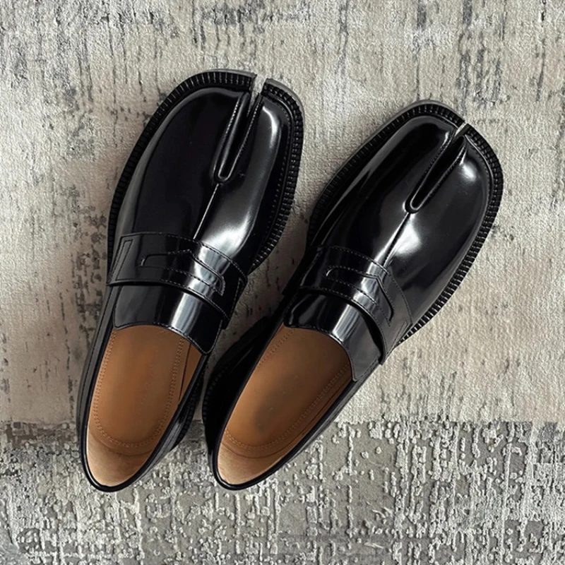 Mocasines con punta abierta y plataforma gruesa de diseñador de marca | Zapatos y calzado · Omeda.es - Imagen 7