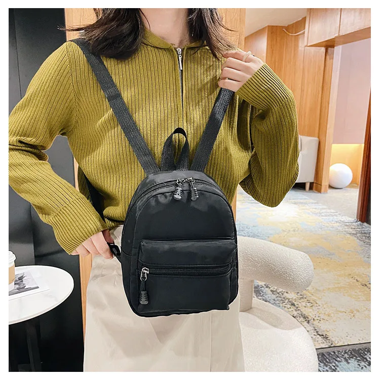 Mochila de nylon para mujer Mochila | Accesorios de moda · Omeda.es - Imagen 10