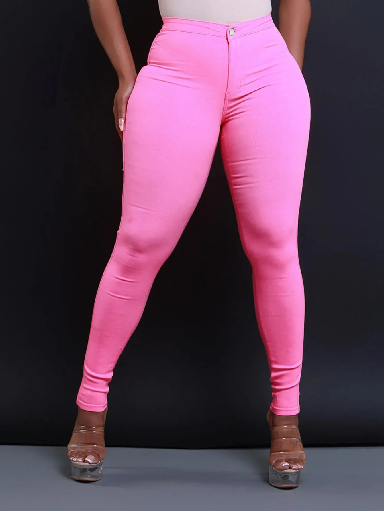 Nuevos jeans ajustados para primavera y verano. Disponible en una | Ropa de mujer · Omeda.es - Imagen 41