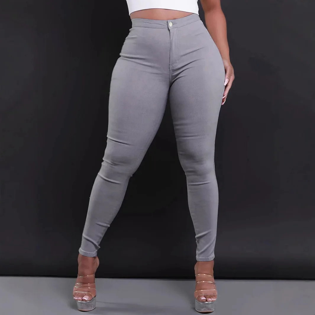 Nuevos jeans ajustados para primavera y verano. Disponible en una | Ropa de mujer · Omeda.es - Imagen 43