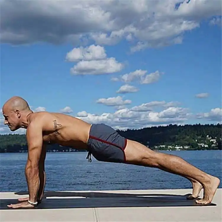 Pantalones cortos deportivos para hombre, Shorts de malla | Ropa de hombre · Omeda.es - Imagen 6