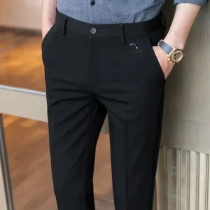 Pantalones recortados de poliéster para hombre, pantalones informales | Ropa de hombre · Omeda.es