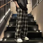 Pantalones rectos a cuadros para hombre, pantalón informal, ancho, | Ropa de hombre · Omeda.es