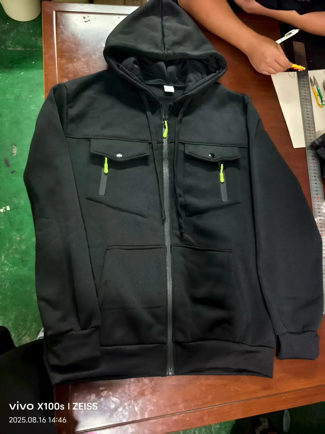 Sudadera con capucha informal con cremallera para hombre, ropa de | Ropa de hombre · Omeda.es - Imagen 7