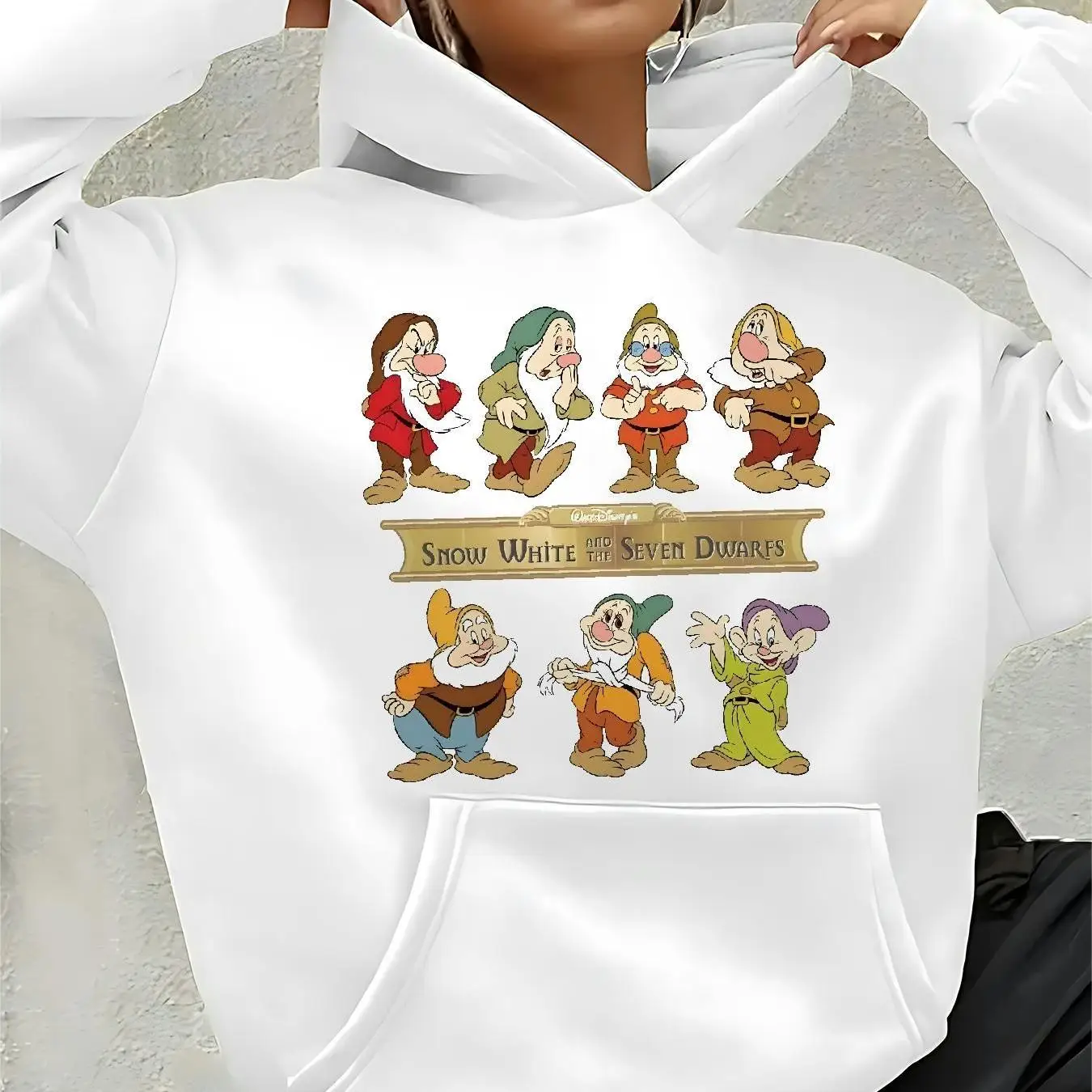 Sudadera con capucha para mujer - Sudadera con capucha negra con | Ropa de mujer · Omeda.es - Imagen 15