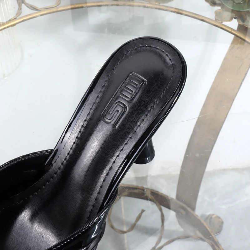 Tacones altos 2025, novedad de verano, zapatillas plisadas, dedos | Zapatos y calzado · Omeda.es - Imagen 5